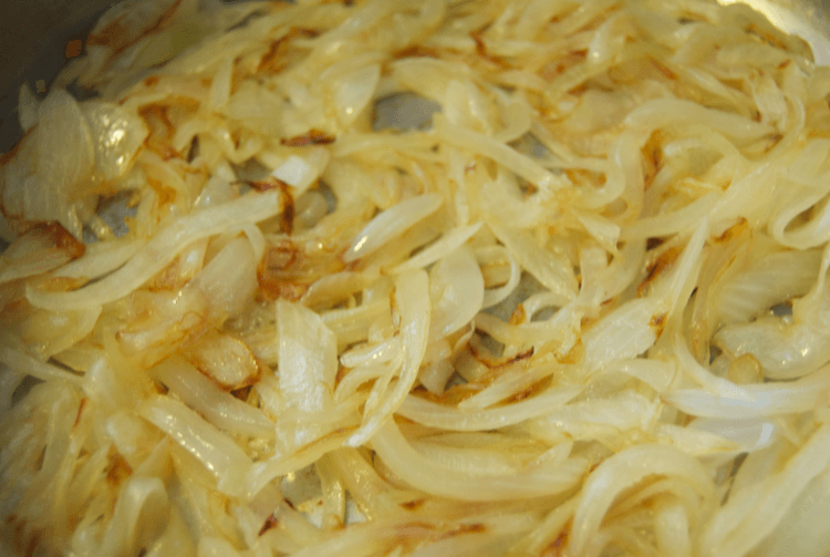 caramelized-onion-step1